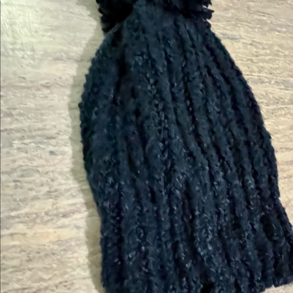 NWT CC exclusives beanie hat - Picture 8 of 9
